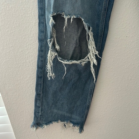 We The Free Distressed Blue Jeans - Picture 3 of 5